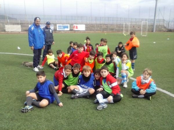 bambini della scuola calcio dello sporting taormina 30 01 14