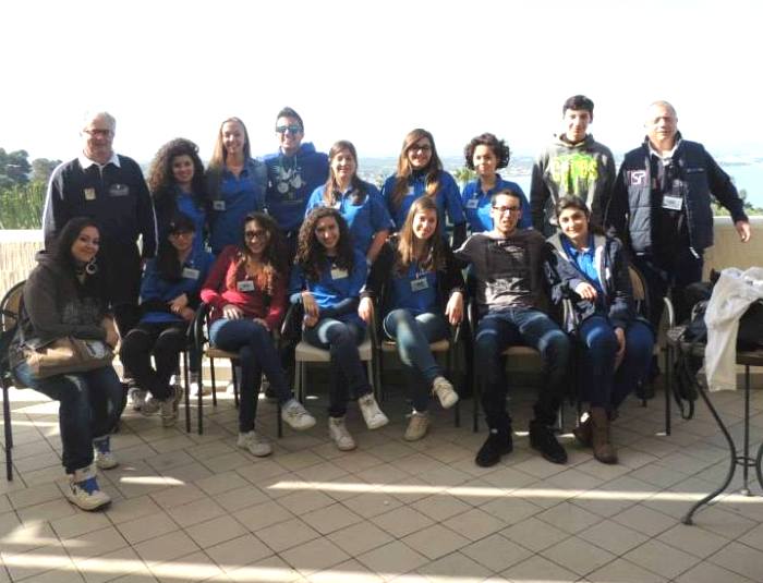 la squadra femminile di scacchi del pugliatti di taormina 19 04 14