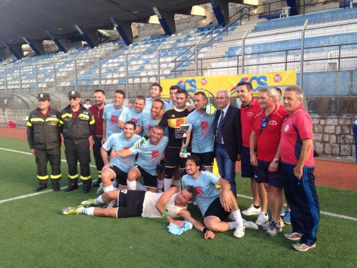 la squadra dei vigili del fuoco 08 07 14