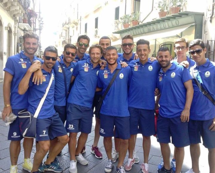 alcuni giocatori dello sporting taormina calcio 29 08 14