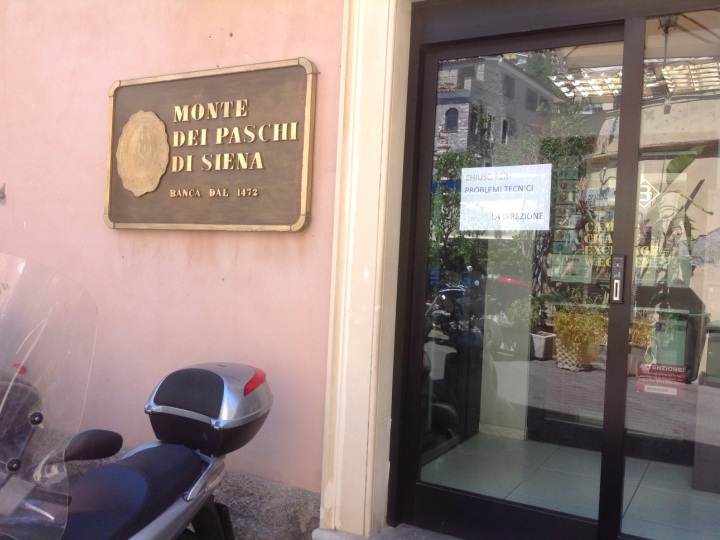 furto monte dei paschi 18 08 14 due