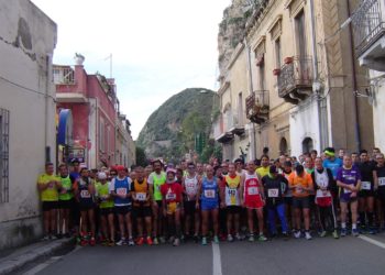 Taormina. “Tuffo a mare e corsa di Capodanno”: tutto pronto per l’edizione 2016