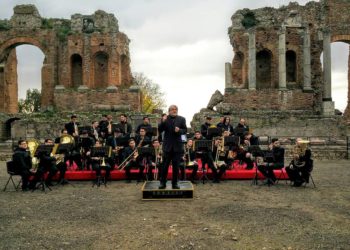 Taormina. Teatro Antico: tanti applausi al concerto inaugurale del 2016