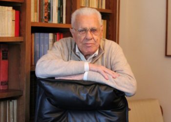 Taormina. Addio al giornalista e scrittore Gaetano Saglimbeni