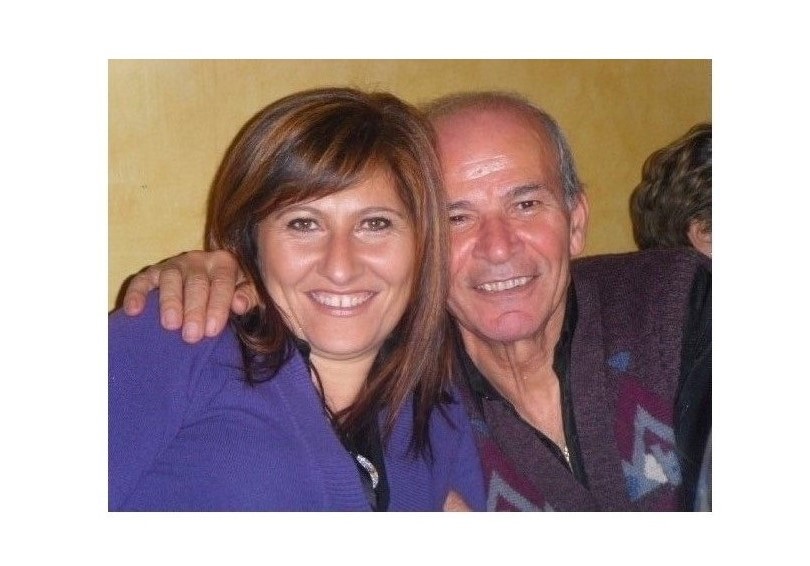 Loredana Sturiale in una foto insieme a papà Salvatore
