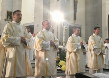 Letojanni. Don Emanuele Ruggeri, ordinato sacerdote il 2 aprile, ha celebrato la sua prima Messa