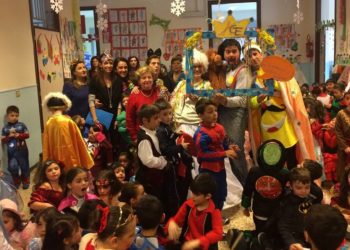 Taormina. “Re Coriandolo e la festa di Carnevale”: “Associazione Genitori Presente e Futuro” nelle scuole