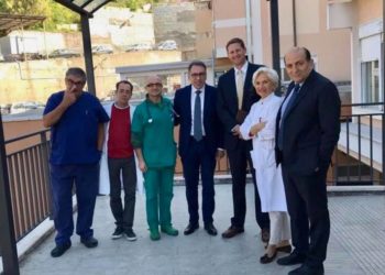 Taormina. G7: i medici di Trump promuovono l’ospedale “S. Vincenzo”. Il dott. Benjamin Barlow ricevuto da Sirna e Passalacqua