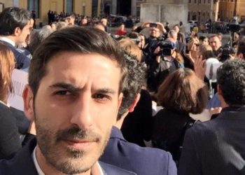 Taormina e Giardini. Villarosa (M5S): “Il Consorzio Rete Fognante vanta debiti milionari? Intervenga il Ministero”