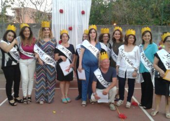 Taormina. Istituto Comprensivo 1: grande festa per le insegnanti del plesso di Mazzeo