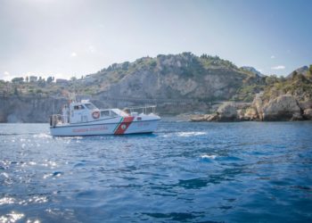 Giardini. Operazione “Mare Sicuro” della Guardia Costiera: elevati 202 verbali (per un totale di 31.000 euro) ed eseguiti 7 sequestri