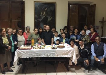 Castelmola. Festa in Parrocchia per il 21° anniversario dell’ordinazione sacerdotale di Padre Lorenzo Bianco