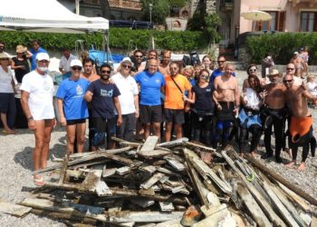 Taormina. Isolabella: bonificata l’intera baia grazie anche all’intervento di oltre 30 subacquei