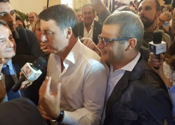 Bagno di folla per Matteo Renzi a Taormina
