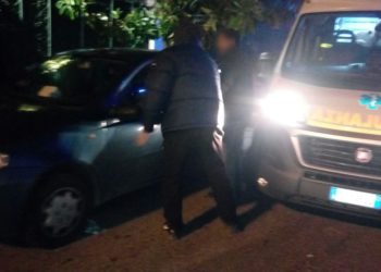 Taormina. Ambulanza bloccata a 50 metri dal Pronto Soccorso. La denuncia: “Ogni giorno è la stessa storia”