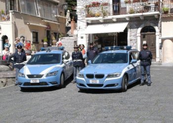Taormina. Furto con strappo, due malviventi arrestati dalla Polizia