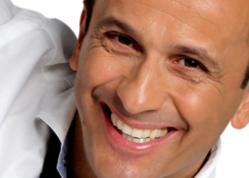 Taormina. Uccio De Santis: il 13 agosto grande spettacolo al Teatro Antico. Tre ore di allegria e musica