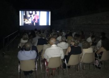 “Cinemadivino” fa tappa a Taormina. Venerdì 10/8, all’Hotel Continental, la proiezione del film “Finchè c’è prosecco c’è speranza”