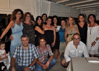 Taormina. Itc: rimpatriata scolastica per gli ex ragazzi della 5ª C (anno 1987)