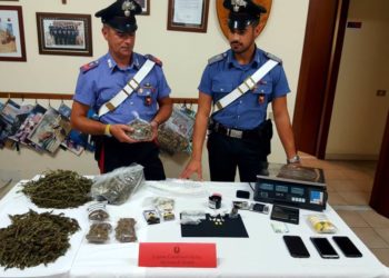 Taormina e dintorni. Armi, droga ed evasione dai domiciliari: diversi arresti dei carabinieri