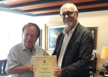 Da 50 anni ogni estate in vacanza a Taormina: Luciano Negri premiato dall’Amministrazione comunale