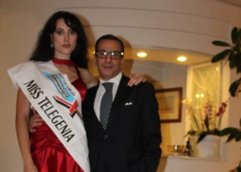 “Un Volto per Fotomodella”: vince Victoria Zamfiroi. La fascia di “Miss Telegenia” alla catanese Romina Montalbano