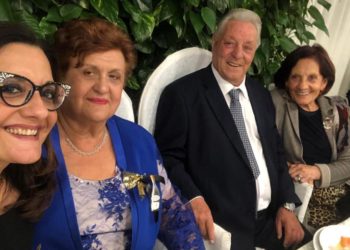 Nozze di smeraldo per Nino Nicita e Antonietta Intelisano. Grande festa a Letojanni. Catena Fiorello ospite d’onore