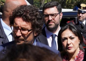 Letojanni. Il ministro Toninelli: “L’A18 è una vergogna”