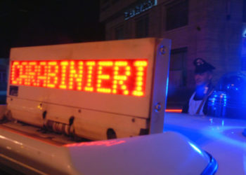 Giardini. Tenta di strangolare la moglie durante il sonno con alcune fascette autobloccanti: uomo di 64 anni arrestato dai carabinieri