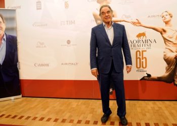 Taormina Film Fest. Premio “Angelo D’Arrigo” a Oliver Stone