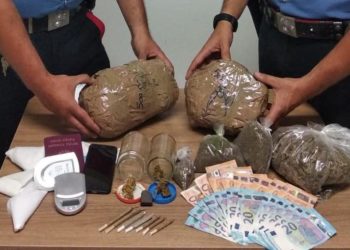 Taormina. Un 36enne arrestato dai Cc per droga. Sequestrato oltre un kg di marijuana