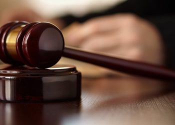 Taormina. Cinque anni e due mesi all’uomo che il 14 maggio 2018 aggredì un agente di Polizia municipale