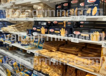 Coronavirus. Taormina. Il sindaco: “Aiutiamo tutti le famiglie in difficoltà, doniamo alimenti. A breve anche la spesa in sospeso”