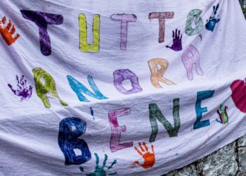 Coronavirus. Taormina. Il sindaco: “Passeggiate vietate, fate prendere aria ai bimbi sul balcone”