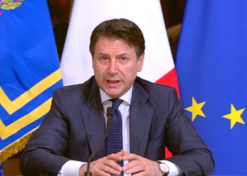Coronavirus. Conte: “Liquidità immediata per 400 miliardi di euro. È una potenza di fuoco”
