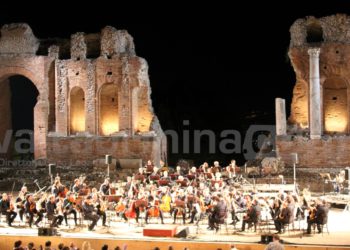 Taormina. Il sindaco: “Tutti i grandi eventi al Teatro Antico in questo momento devono essere annullati. Speriamo in un rinvio”