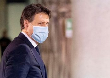 Coronavirus. Conte: “Il 4 maggio al via la Fase 2. In aumento le occasioni di un possibile contagio”