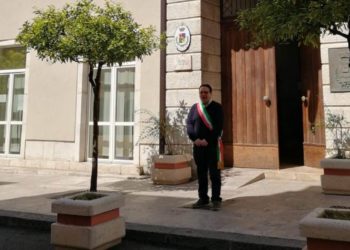 Letojanni. “Contributi economici a sostegno di attività commerciali e artigianali e di stabilimenti balneari”