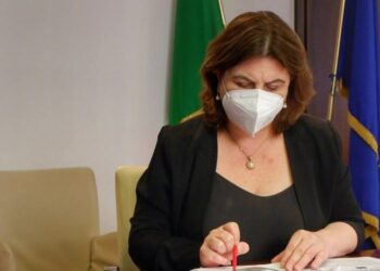 Manovra 2021. I lavoratori stagionali: “Delusi dal ministro Catalfo per la mancata proroga di Naspi e Dis-Coll”