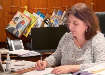 Gli stagionali: “Ministro Catalfo, serve la terza proroga Naspi. Siamo senza lavoro e abbiamo figli da sfamare”