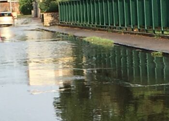 Taormina. Il sindaco: “Ordinanza di chiusura di via Arancio non ancora esecutiva. Questione da approfondire”