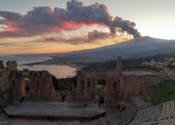 Taormina. Slitta di una settimana la riapertura del Teatro Antico
