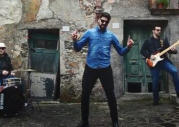 Mongiuffi Melia. “Stai calmo”, il nuovo singolo del cantante Simon Cingari (video)