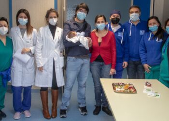 Ccpm Taormina. Davide dopo 100 giorni torna tra le braccia dei genitori: “Nostro figlio è un miracolo della buona sanità”