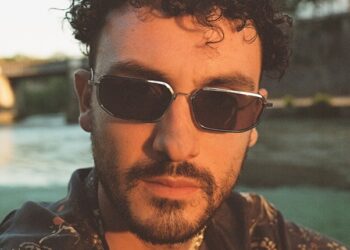 Carl Brave: il 30 agosto “Coraggio Live Tour” al Teatro Antico di Taormina