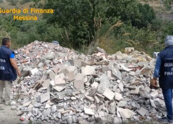 La Guardia di Finanza di Taormina sequestra discarica abusiva a Castelmola