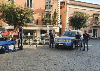 “Giornata della Gioventù”. Poliziotti di quartiere affiancati a Taormina dagli artificieri