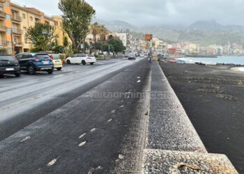 Etna, dalla Regione Siciliana altri due milioni di euro per i Comuni (compreso Giardini) colpiti dalla cenere