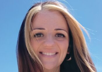 Libri. La catanese Manuela Santanocita… “Non è come sembra”