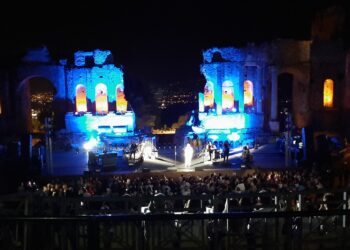 Taormina. Il sindaco: “Troppo caos in città, no agli spettacoli al Teatro Antico dall’8 al 28 agosto 2022”